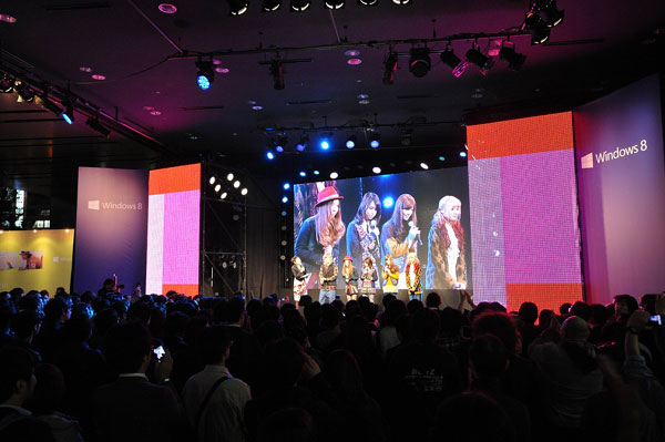 SCANDAL × Windows 8 P3