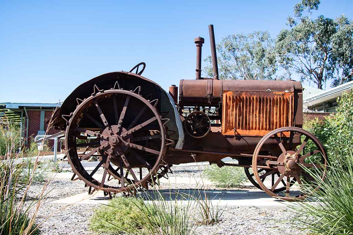 Rusting gently