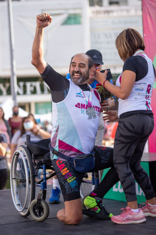 Alexander Teuscher en busca de lograr una hazaña en el Maratón de Toronto