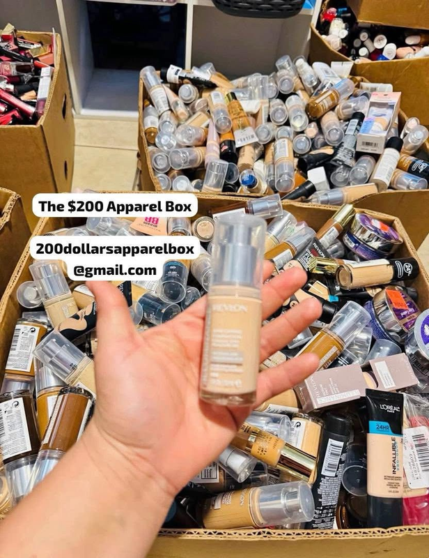 Makeup Pallet (800 pcs)