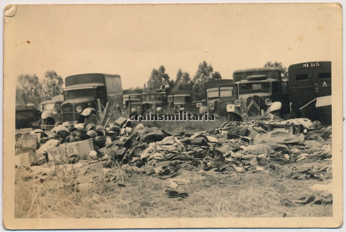 Orig. Foto Beute Sammelstelle französische Pkw L