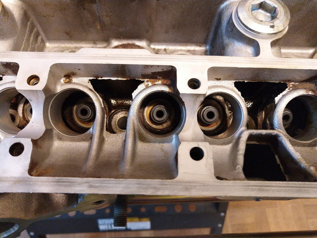 00004IMG_00004_BURST20201129145545