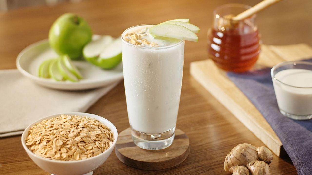 ¿Cómo bajar el colesterol? Esta receta de avena con manzana te ayudará