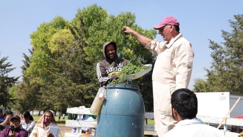 Con este programa capacitan a productores del campo en Tecámac, Estado de México