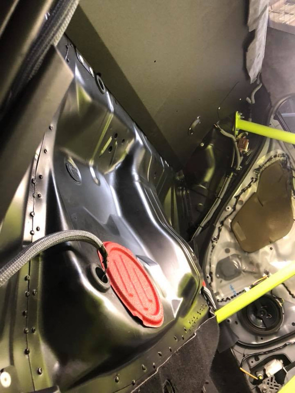 49023984_10218678492178306_5823036618906271744_n