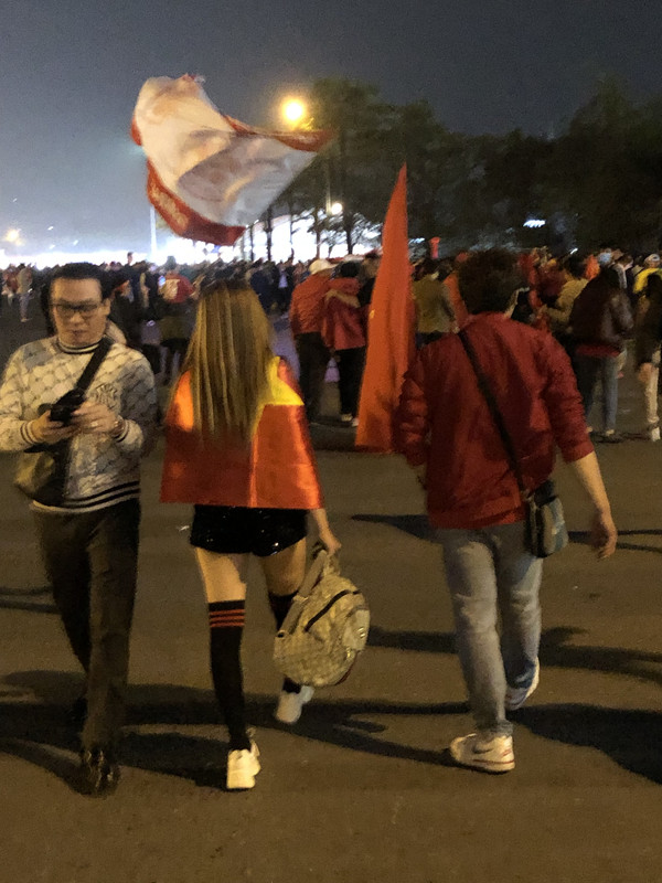 596E39BB-E1E7-4DD3-B964-BDF0B8B8D312