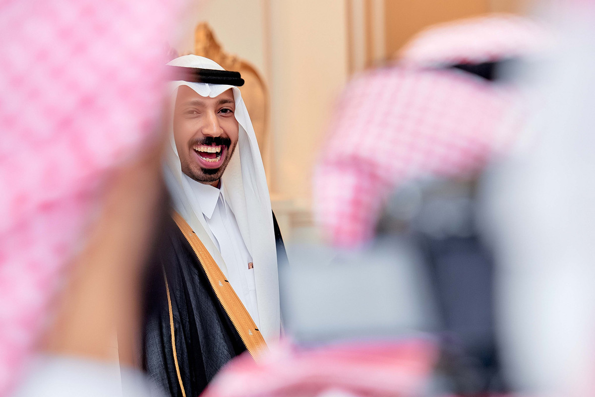 Freelancres-C76-A8709