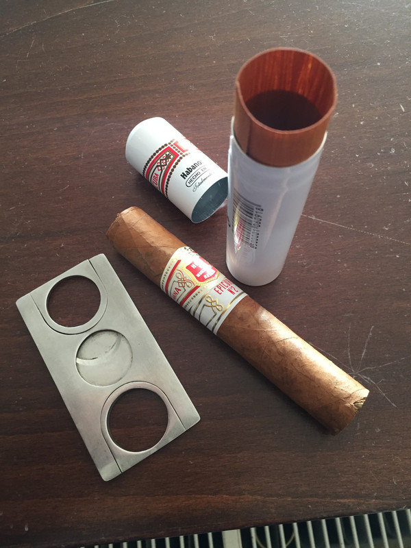 8A75C60A-6D77-4827-90A0-DC4DC883D1CB