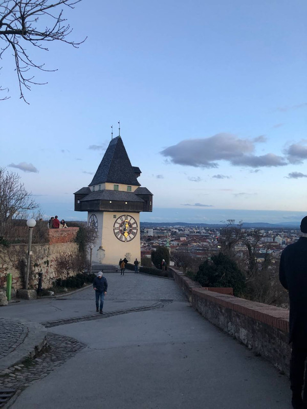 photo_2025-03-10_19-08-21