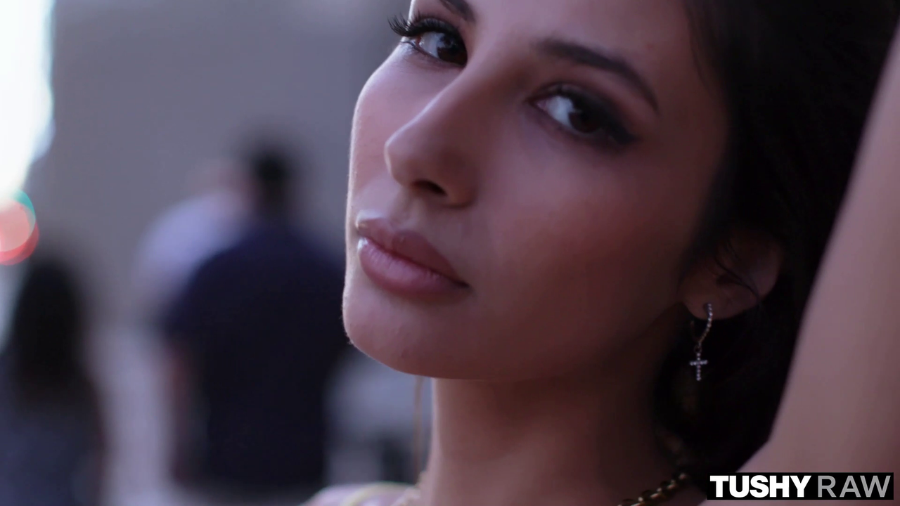 vlcsnap-2021-12-02-19h00m38s507