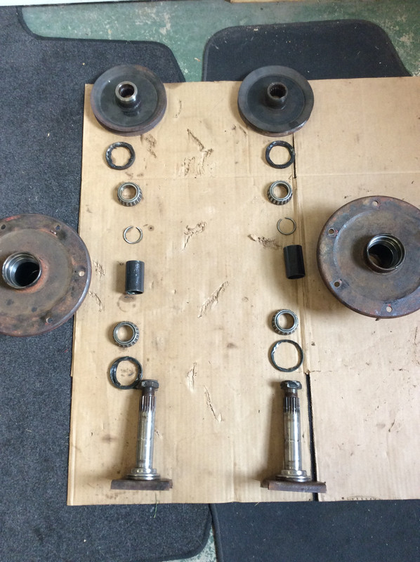 F8B7B909-BF98-4E8B-B716-41B71DACDA6B