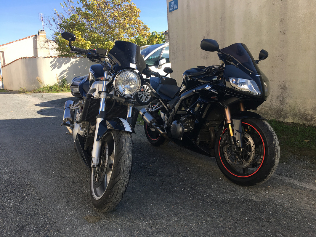 381C5B35-A02F-40DB-923F-89BE7C2819A4