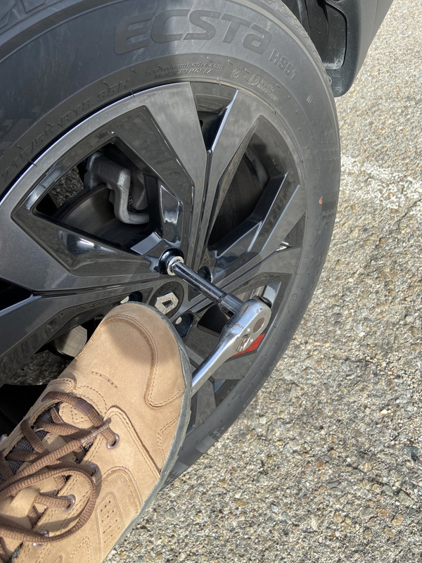 607347AF-E8C7-40DE-8BAB-8C004842966B