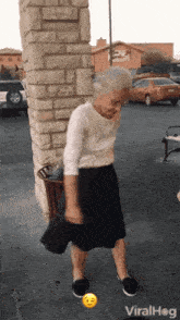 DECEMBER-DANCING-LADY