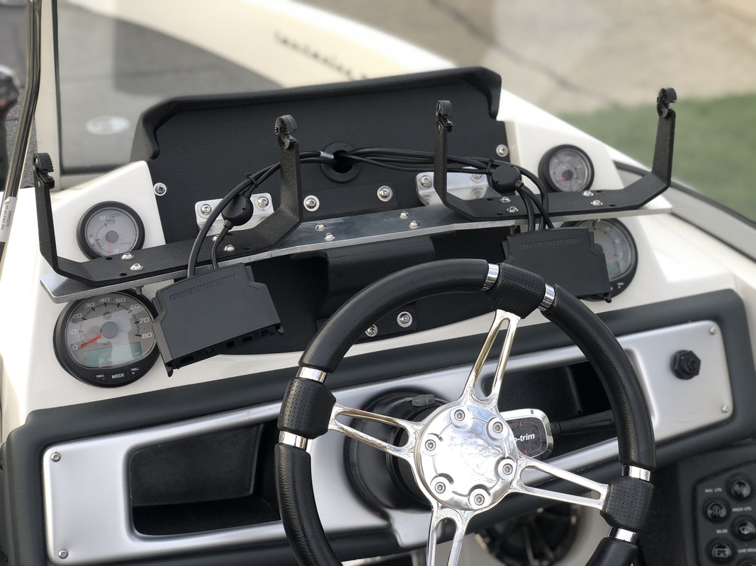 ECFA86F6-EB39-4E0B-88E5-80E5BC5662C7