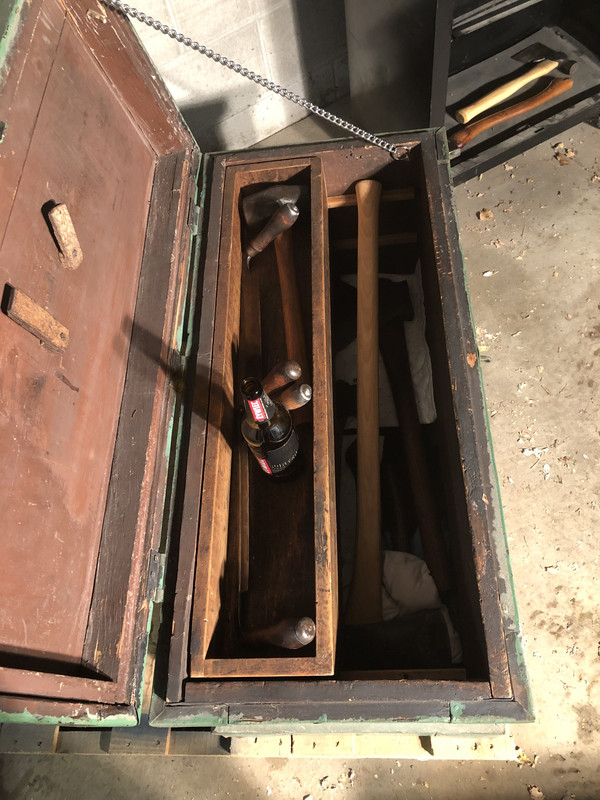 A1B0E587-DFED-475E-A453-D8BDB7415634