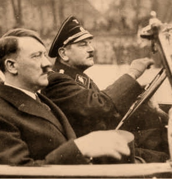 Hitler junto a Schreck
