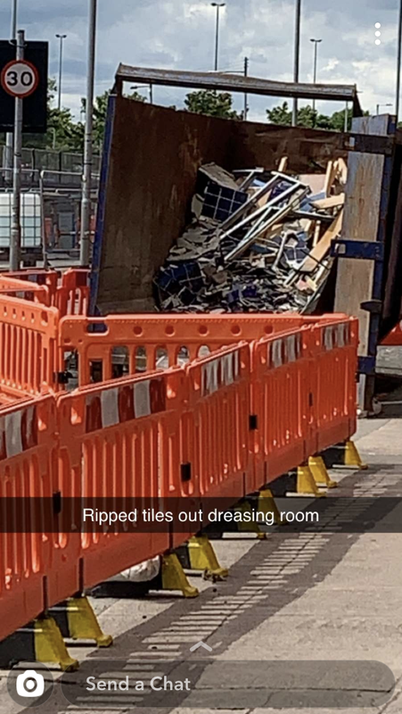 B3D712A2-658A-432E-A006-472B020307FB