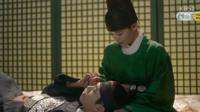 Love in the Moonlight episode 10