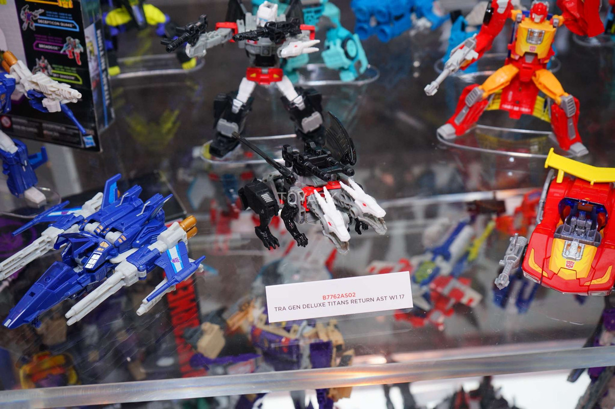 SDCC-2017-Hasbro-Transformers-006