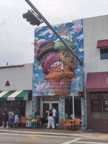 **Día 3 (20 junio): Wynwood Wall - Downtown - Little Habana - Miami y Nueva York (Verano del 2026) (7)