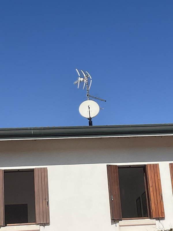 AD26AE0B-B622-49E1-A126-2C39C64A87E1