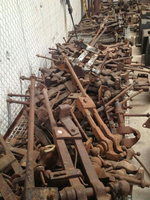 Vise-Graveyard.jpg