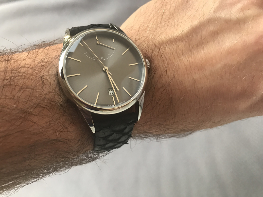 A3981B3E-6854-4B80-9926-E30EC1A46022