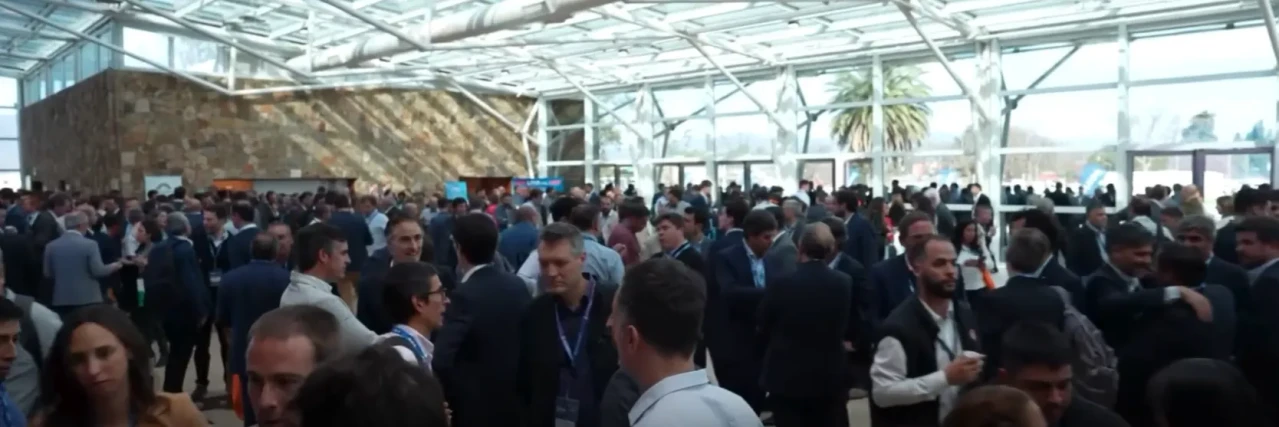 Imágenes de seminario internacional Litio en Sudamérica de ediciones pasadas.