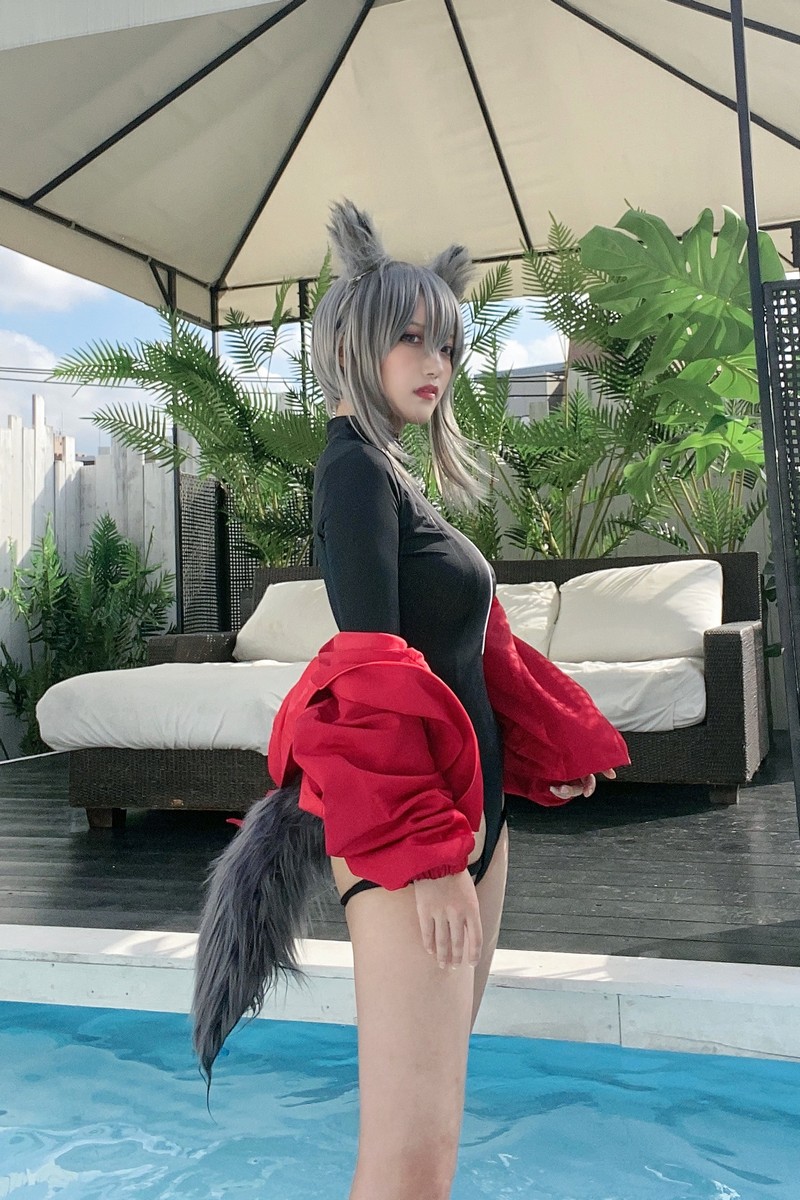 切切Celia 明日方舟 红 Cosplay 高清写真 28P+1V插图2