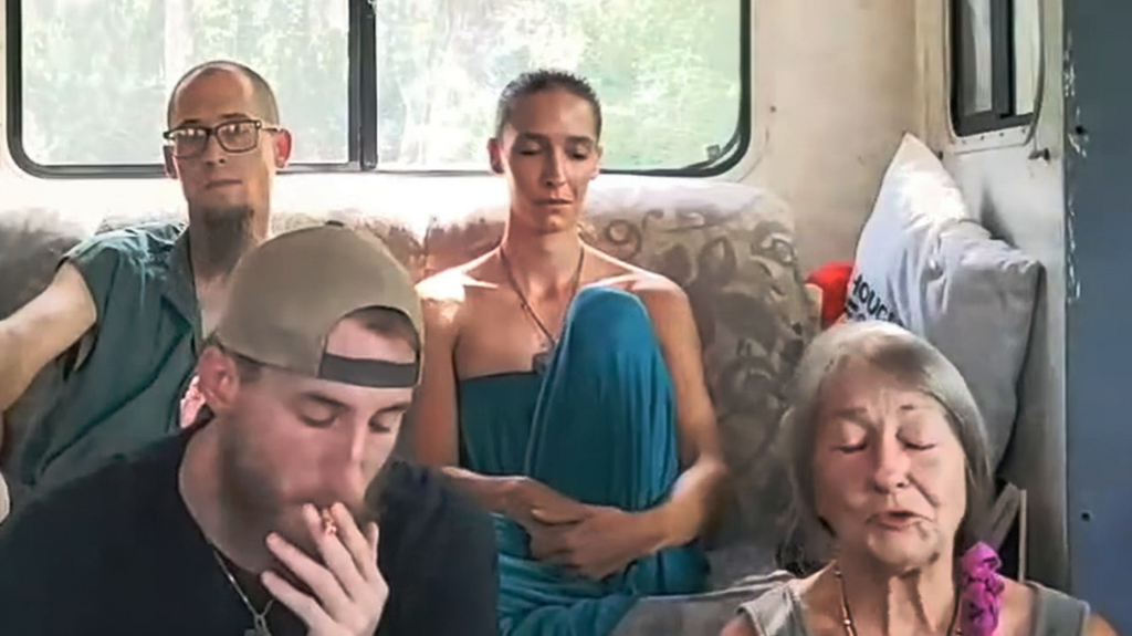 [Image: z79dl65yjflb.png]