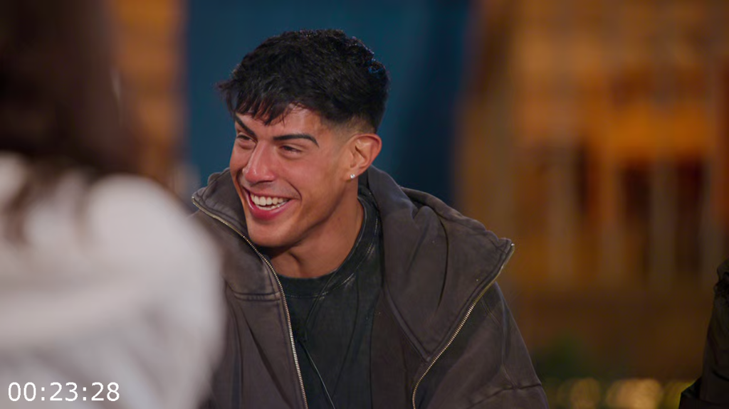 [Image: m6mwrqh44pa4.png]