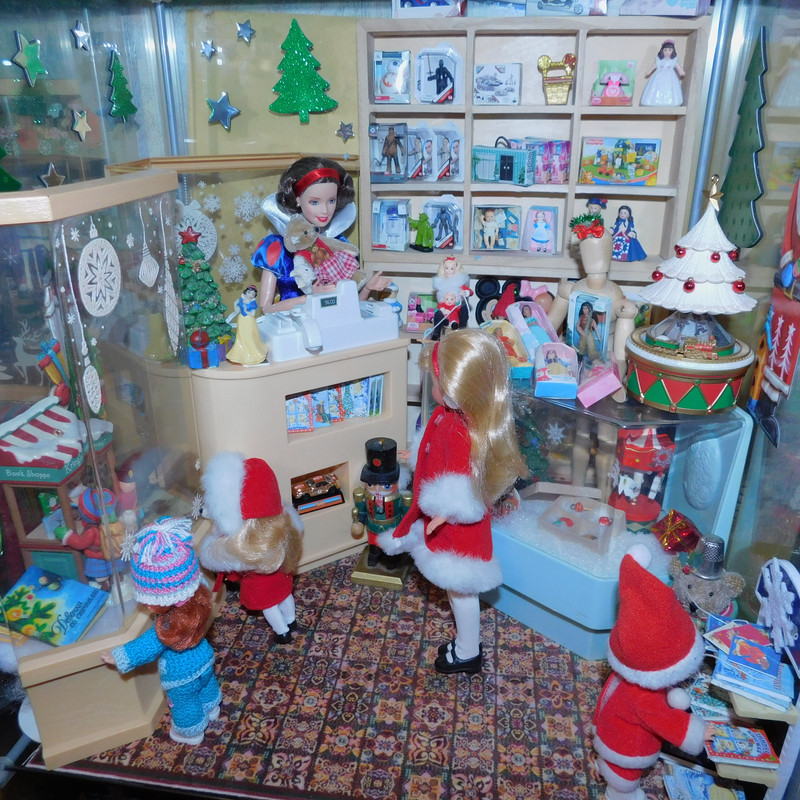 Почти все Новогодний магазин 2025 124