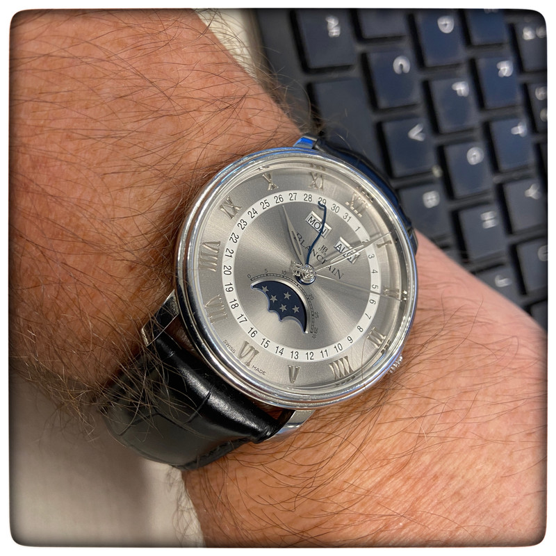 3B8C0989-2D1A-409F-BD0A-24E280993558