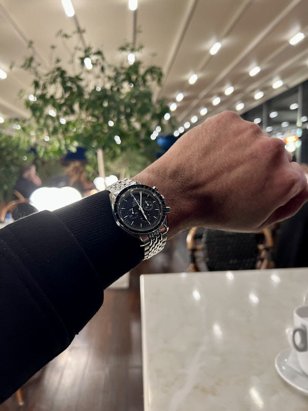 6CDB9DA6-E62F-4E67-BCAF-1C6A00824871