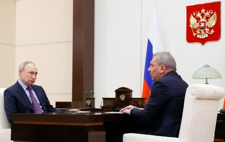Vladimir Putin despide al jefe espacial ruso Dmitry Rogozin