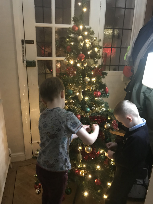 4F885C23-087A-411A-927F-8E64AB514FB3