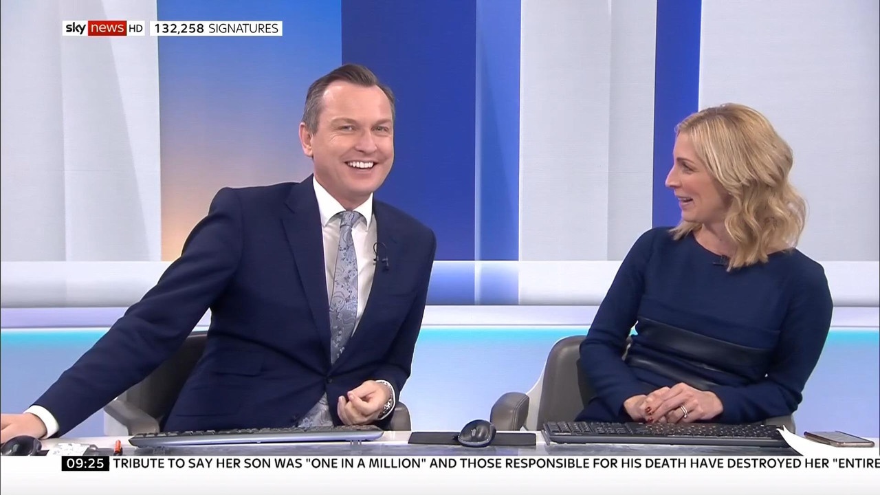 31 December - 09.00.00 - Sunrise. Sarah-Jane Mee with a mix of t