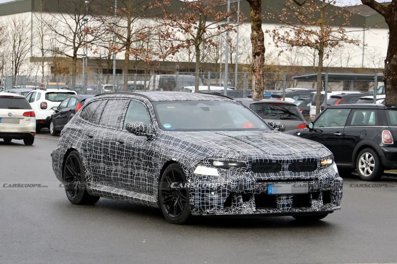 Bmw m5 touring scoop new 2