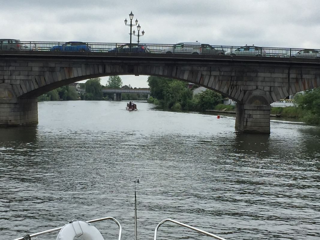 70D873B0-97FA-47BB-A3A4-88A0D7CC80FE