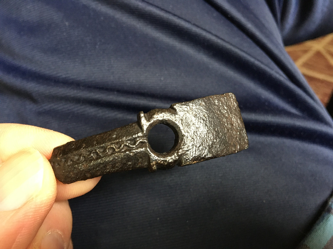 CD10FDBF-59E1-49D5-AF8A-774A6B395ED5