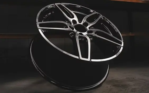 Réparation zone diamantée de jante chez AD