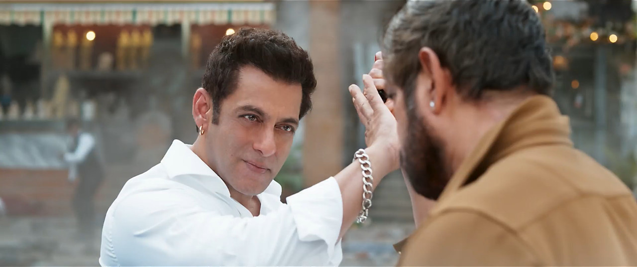 Kisi Ka Bhai Kisi Ki Jaan 2023 WebRip [Hindi] 1080p 480p 720p ESub Screenshot