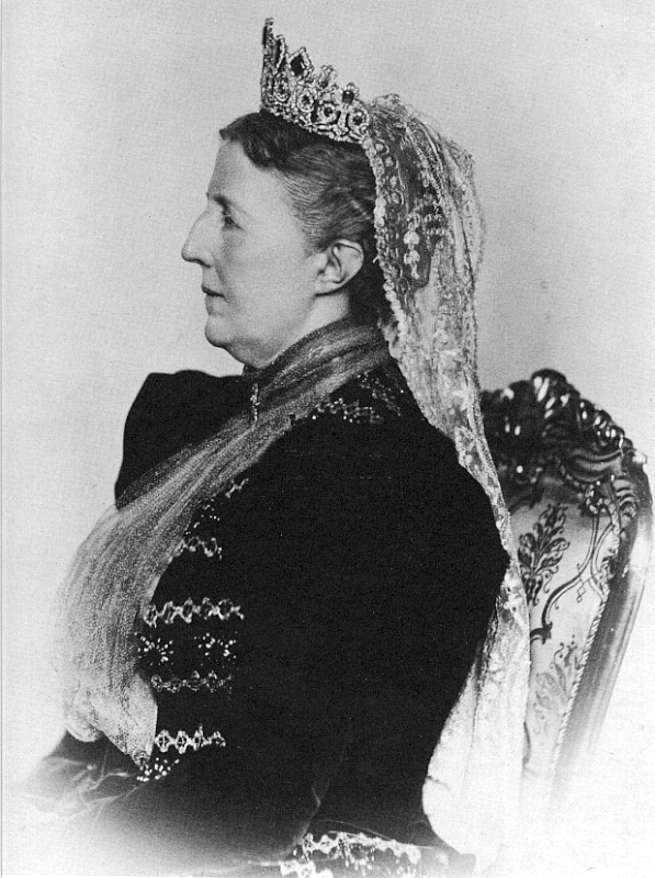 Esmeraldas 01, Sofía de Nassau, Reina de Suecia