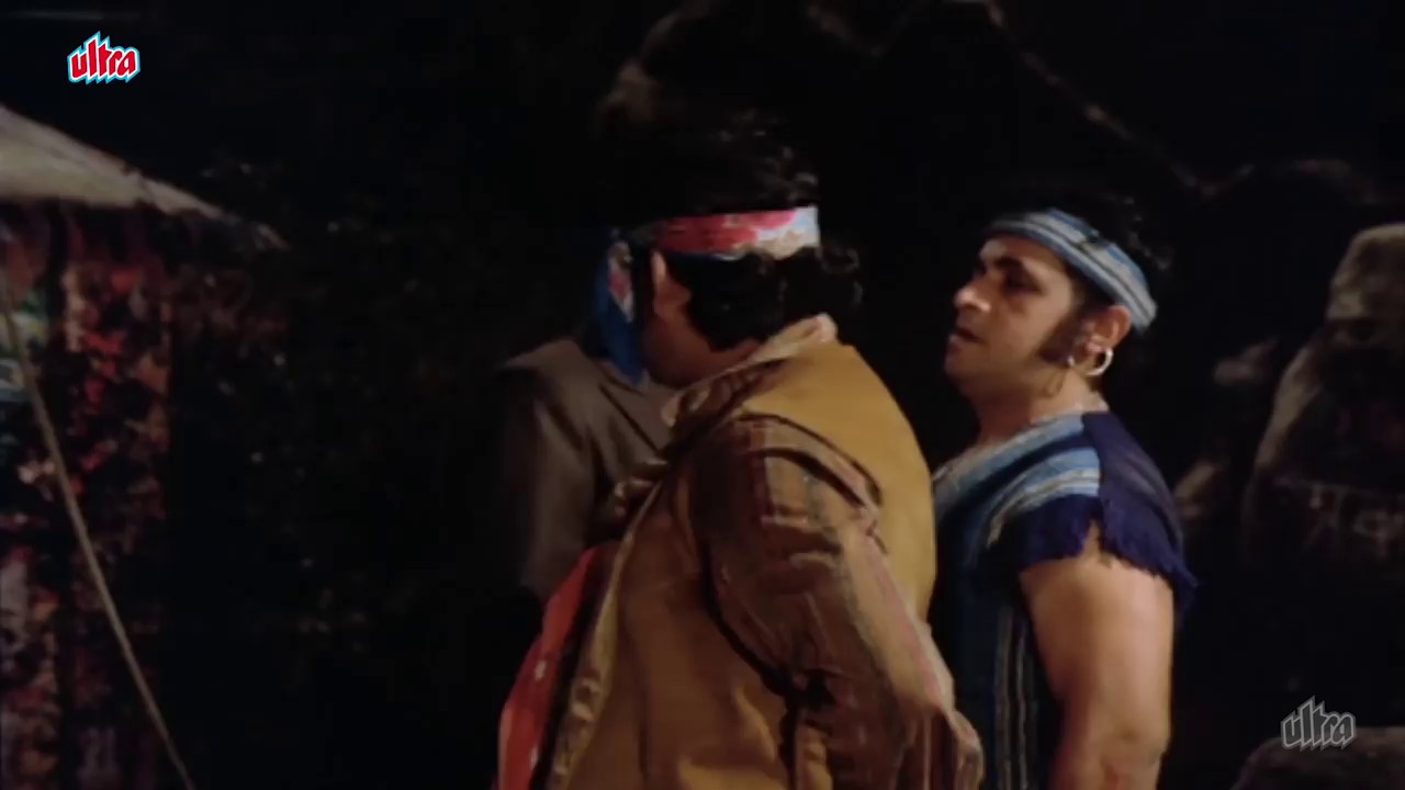 Dream-Girl-1977-WEBRip-Hindi-720p-x264-AVC-AAC-2-0-mkv-0002