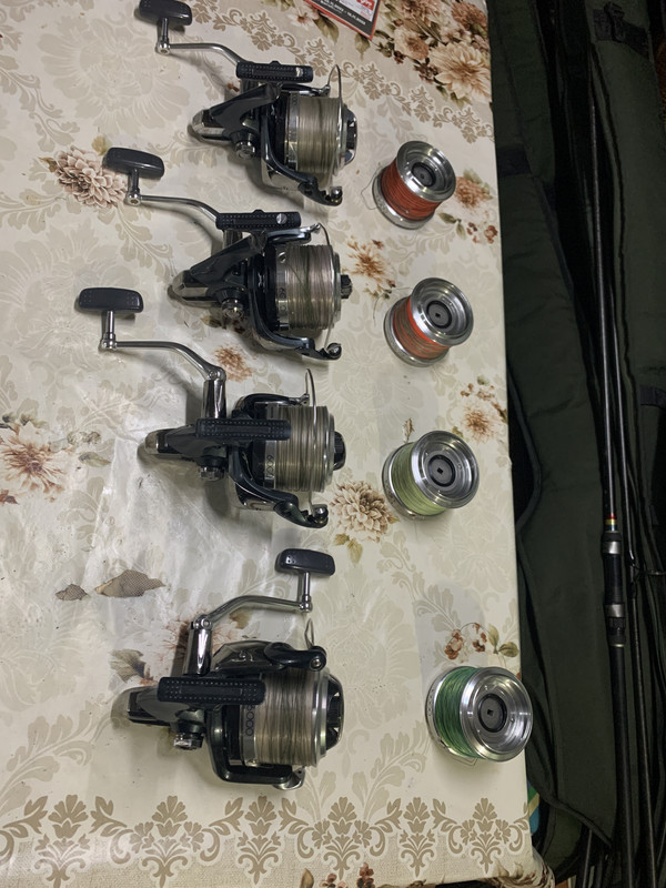 52E80856-16D0-4B30-9010-65E3BCEAEF09