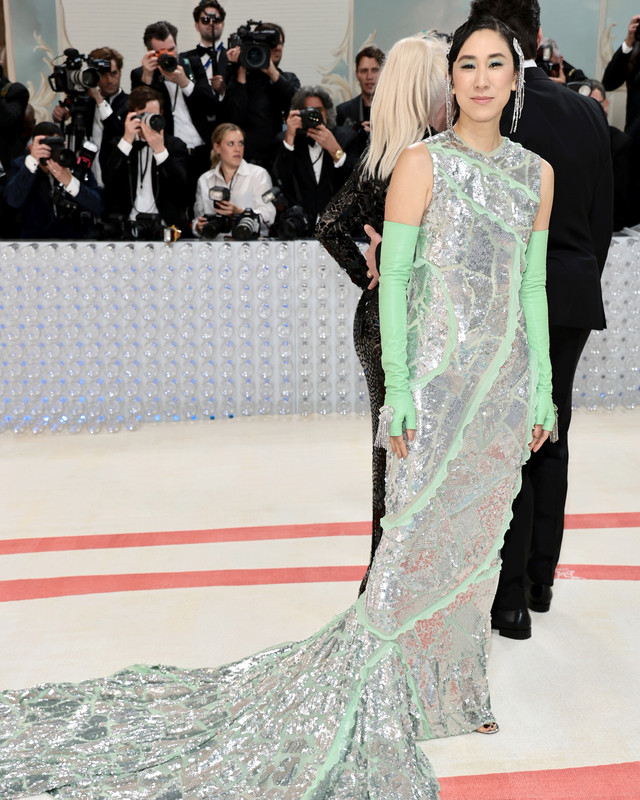 Fendi, l'omaggio a Lagerfeld con la mostra e sul red carpet del Met Gala 2023 Fendi, l'omaggio a Lagerfeld con la mostra e sul red carpet del Met Gala 2023