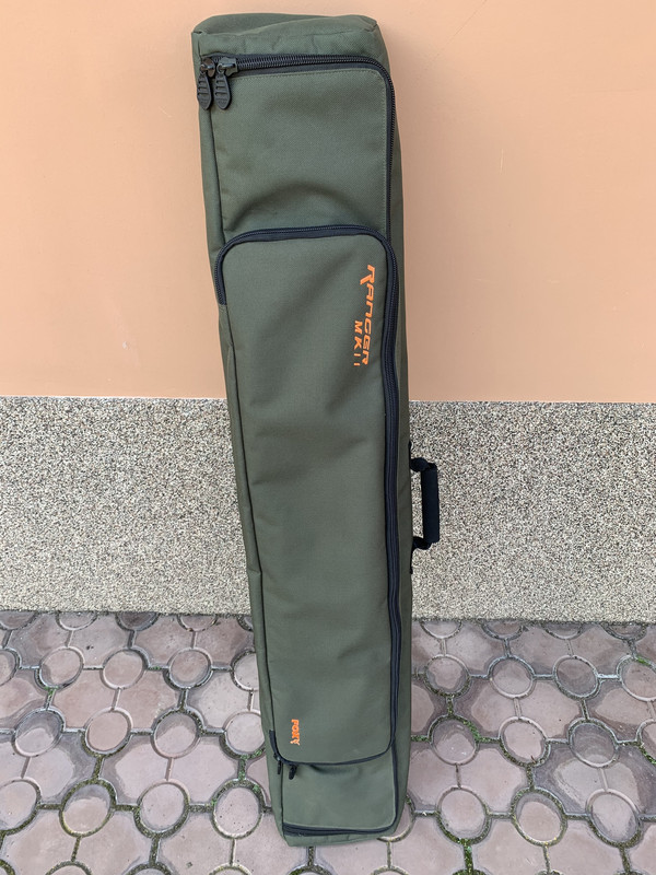 9390E2FF-6929-4B00-82F5-249D0ABA0D51