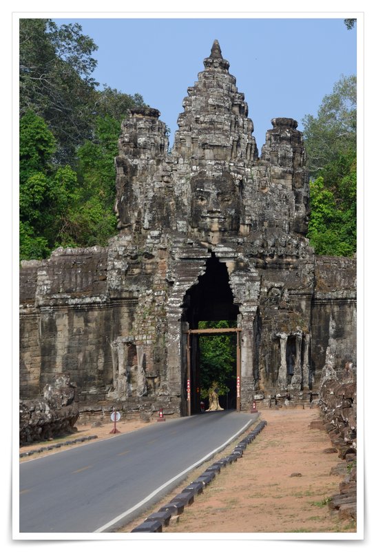 Angkor II. Circuito corto. - De la bahía de Halong a los templos de Angkor (25)