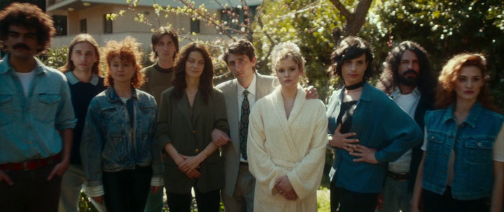 vlcsnap-2025-05-27-12h00m35s728